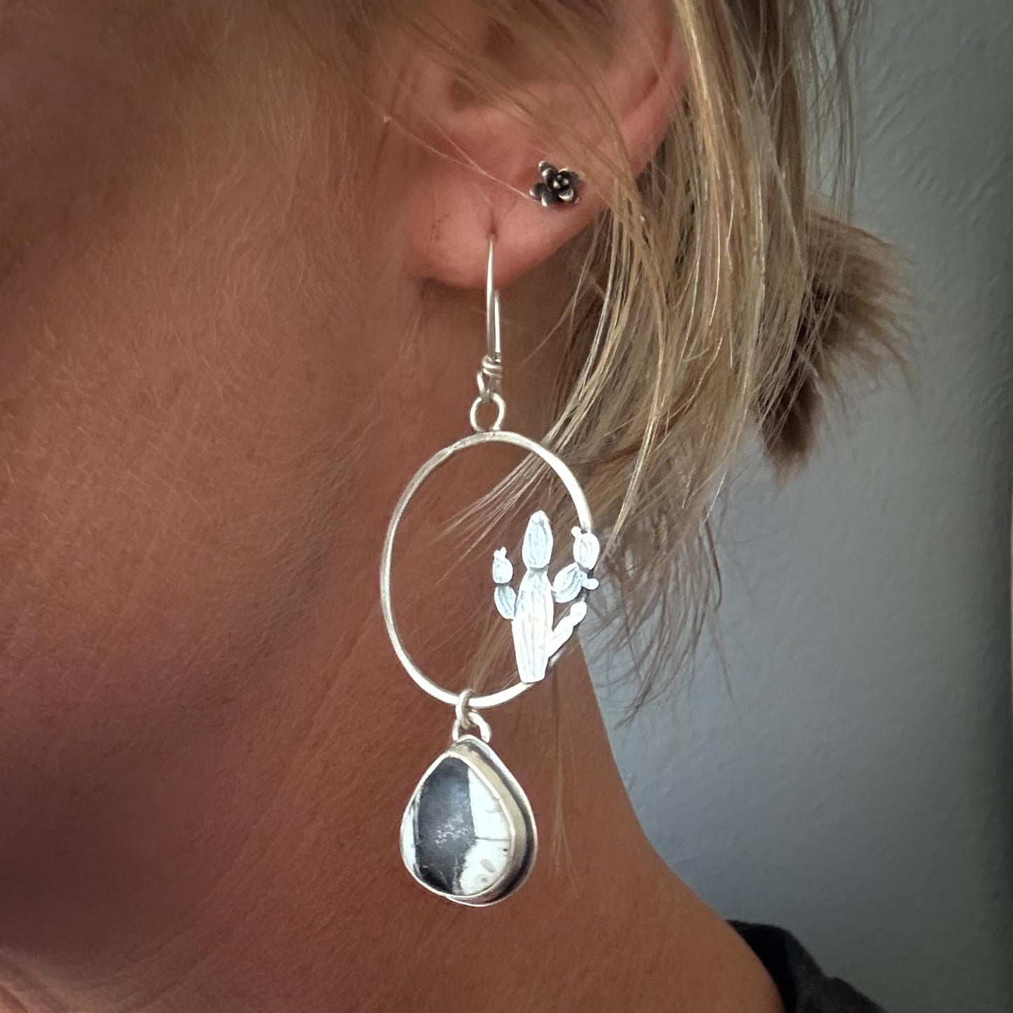 White Buffalo Turquoise Hoop Earrings in Sterling Silver with Hand-Sawn Saguaro Cactus Design