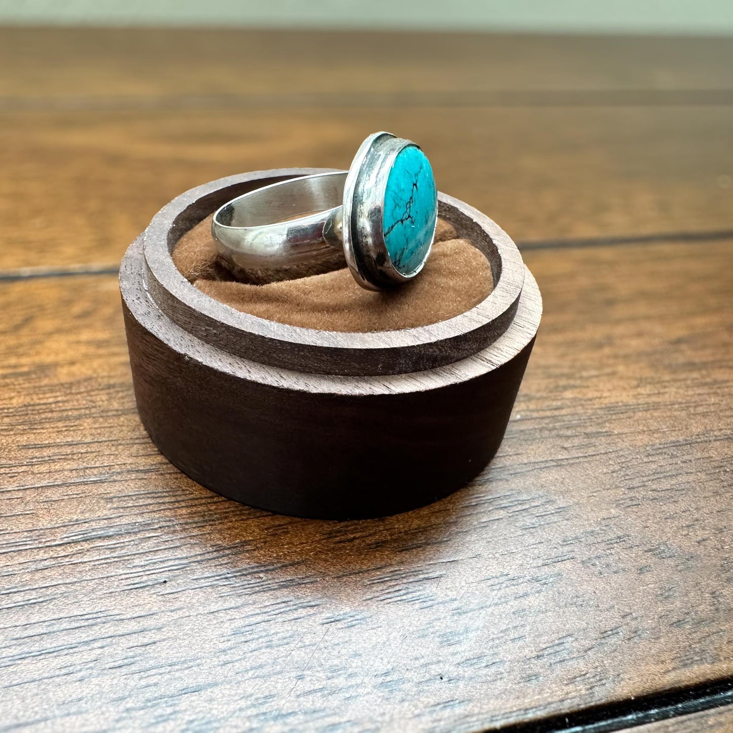 Minimalist Turquoise Oval Ring